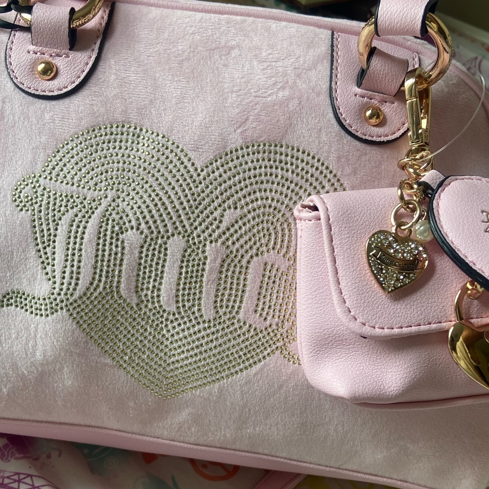Juicy Couture Light Pink Satchel with Heart Accent - Picture 11 of 11